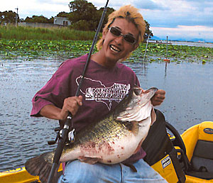 [Image: Pending-world-record-bass-from-Japan.jpg]