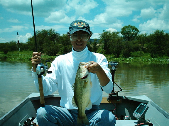 https://www.bassresource.com/bass-fishing-forums/uploads/monthly_04_2011/post-369-130163015499.jpg