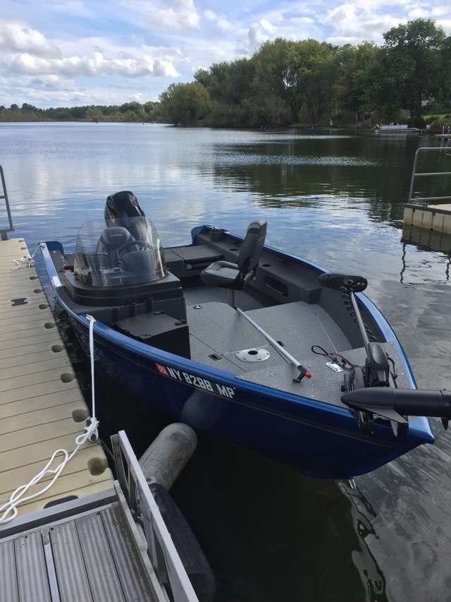 My new boat ! And first fish - Bass Boats, Canoes, Kayaks and more ...