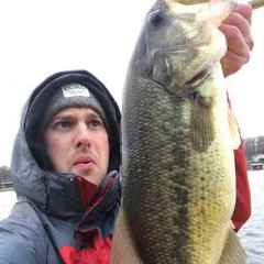Float Trips For Smallmouth! - Central Bass Fishing - Bass Fishing