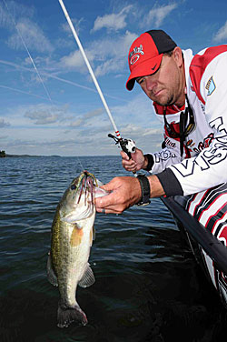 Swim Jig Patterns And Tips  The Ultimate Bass Fishing Resource Guide® LLC