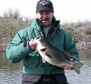 20 Ways to Avoid Knot Failure  The Ultimate Bass Fishing Resource Guide®  LLC