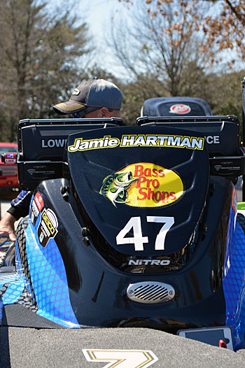 Bassmaster Elite Series angler Jamie Hartman dedicates his console-mounted fish-finders to GPS mapping, side scanning and traditional 2-D sonar. Mounting them side-by-side lets him see them and navigational concerns, including danger buoys, channel markers, waves and other boaters. Photo by Pete M. Anderson