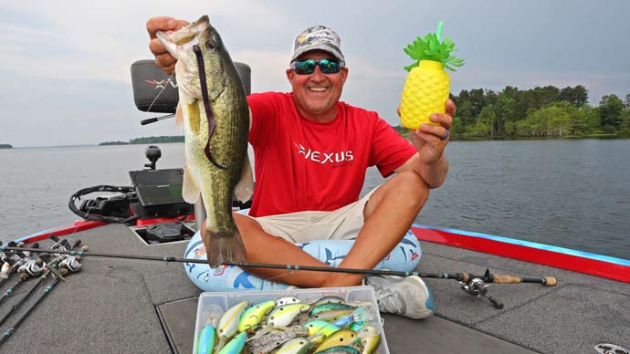 Feed Big Largemouth Oversized Lures For More Summer Fun The Ultimate