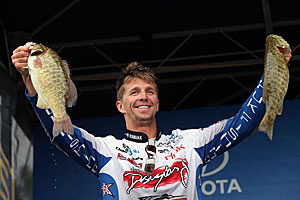 Bassmaster Elite Series angler Chad Pipkens cut his fishing teeth chasing smallmouth around his home state of Michigan. He said the fall is a great time to catch them shallow. Photo courtesy of B.A.S.S./Gary Tramontina