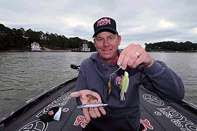 Kevin VanDam’s top three search baits for prespawn bass are a suspending jerkbait, lipless crankbait and spinnerbait.